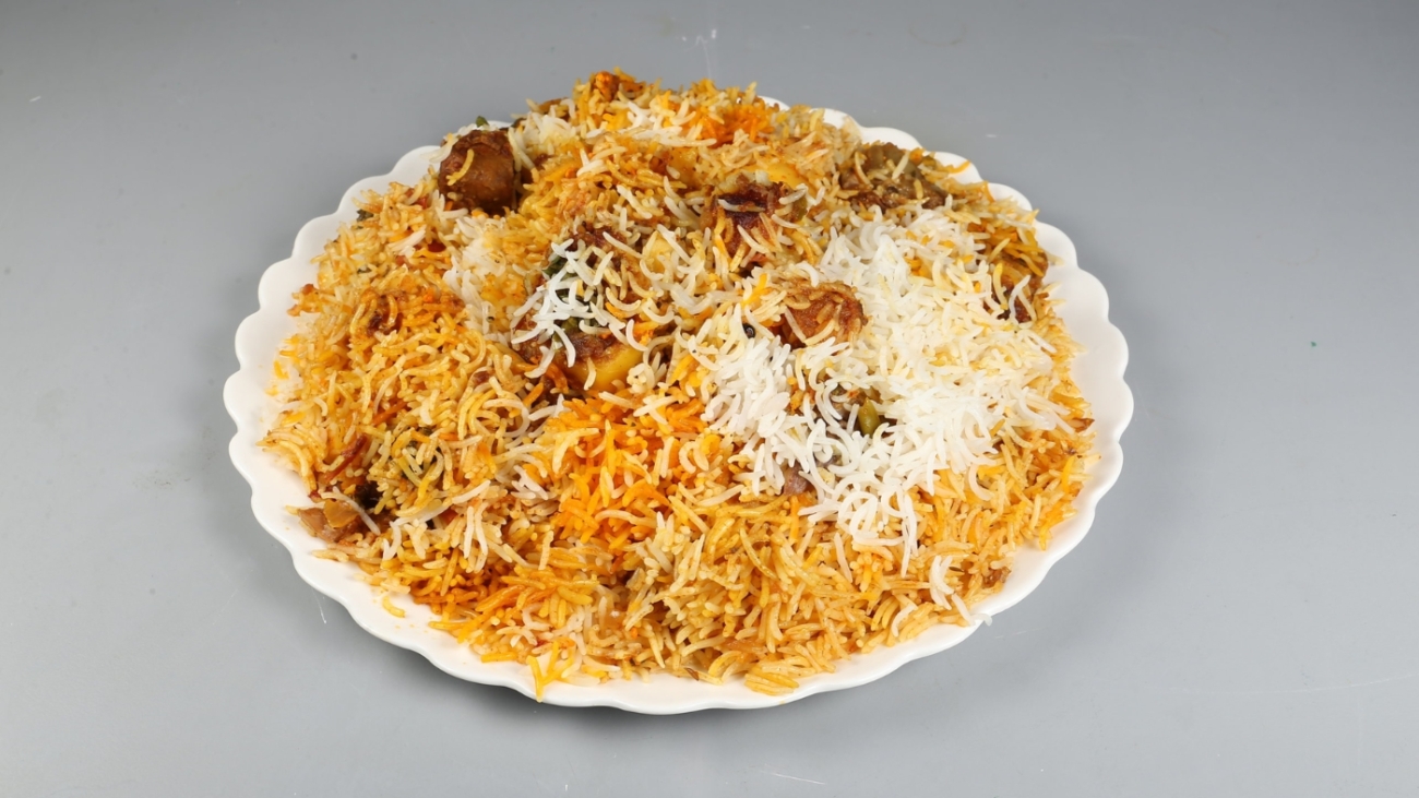 Fridays-are-Biryani-Day-for-many-Pakistanis.-60-more-Biryani-is-eaten-compared-to-other-days