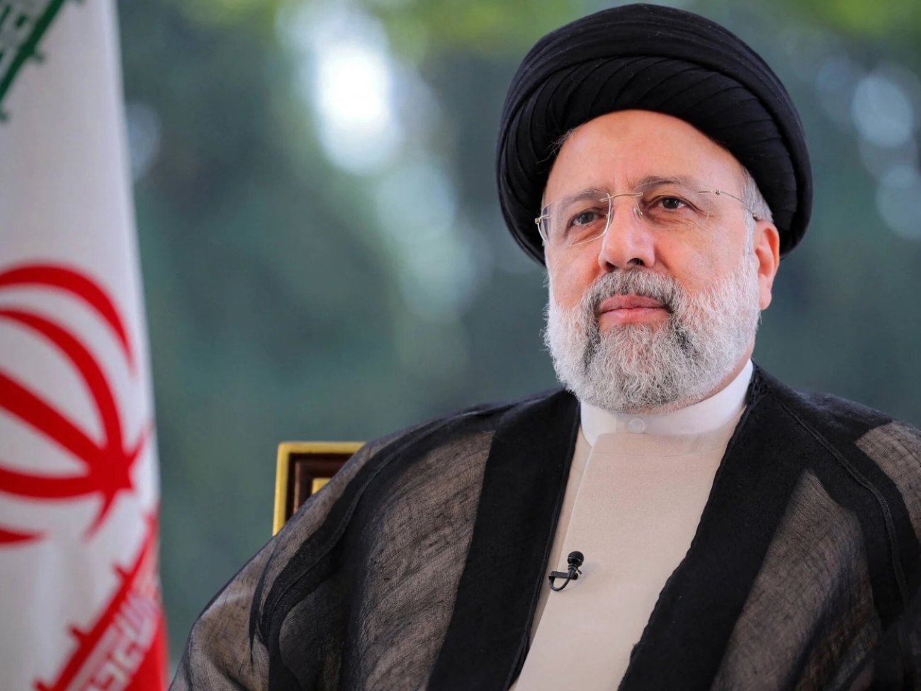 Iranian-president-ebrahim-raisi-died-in-a-helicopter-crash.