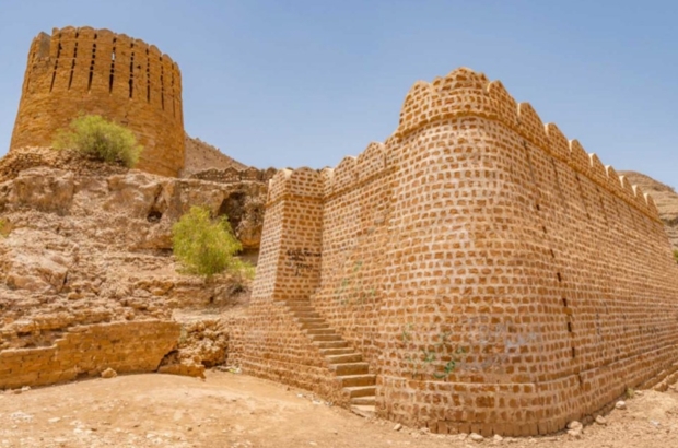 Ranikot-Fort-located-in-Jamshoro-District-Sindh-is-the-largest-Fort-of-the-World-with-a-circumference-of-31-Km