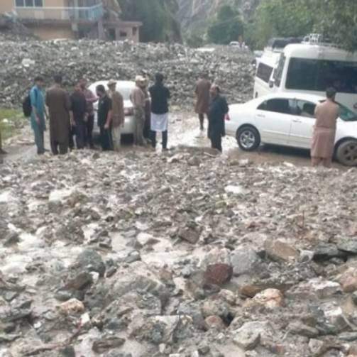 Babusar-Top-Cloudburst-Kills-3-Leaves-15-Missing (1)